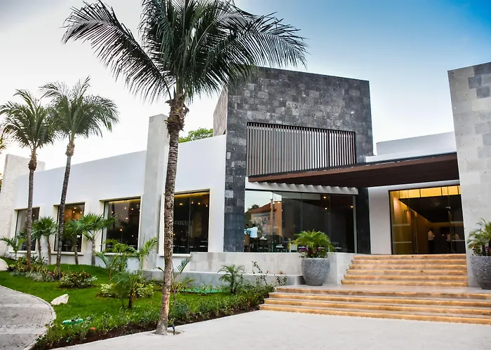 Resort Sandos Playacar (adults Only)